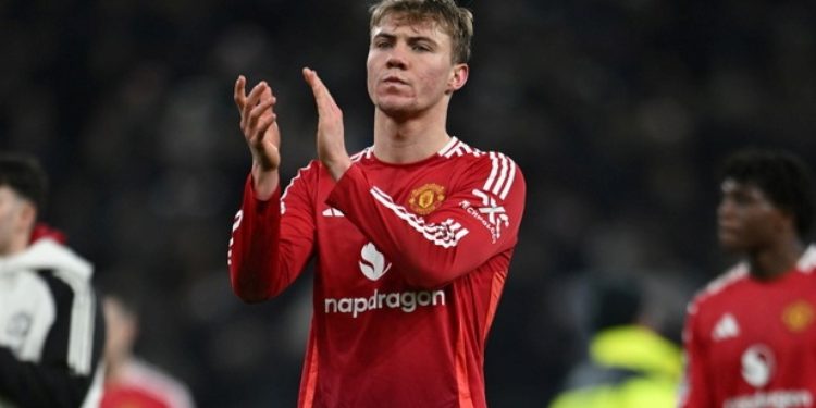 Napoli dhe Manchester United arrijnë marrëveshje për Rasmus Hoylund