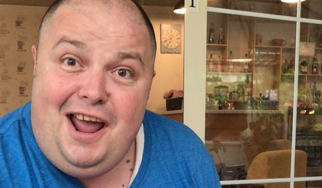 Goditi me grusht Genard Hajdinin dhe babain e tij, nis hetimi për 40-vjeçarin dhe 25-vjeçaren që e shoqëronte!