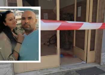 Motra e gruas së vrarë në Greqi: Burri e dhunonte atë bashkë me fëmijët. Të ngordhë në burg!