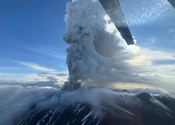 VIDEO / Shpërthen vullkani rus për herë të parë pas më shumë se 500 vjetësh