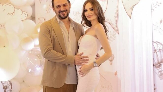 Ana Lika zbulon për herë të parë portretin e vajzës së saj, Marvel