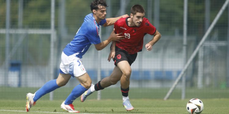 U-19/ Paraqitje pozitive, Shqipëria barazon ndeshjen e dytë me Italinë
