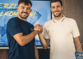 Portieri shqiptar kalon te ekipi gjerman, zyrtarizohet marrëveshja