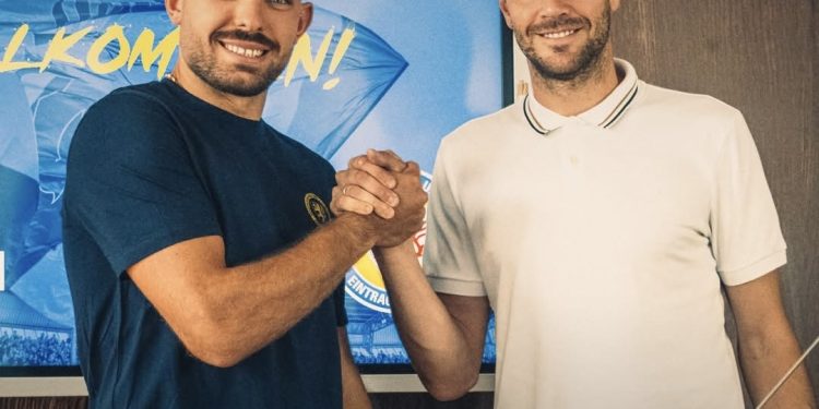 Portieri shqiptar kalon te ekipi gjerman, zyrtarizohet marrëveshja