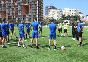 Arbitrat, gati për edicionin e ri. Nga akademia, sistemi VAR e deri te prezenca në kompeticionet europiane, këto janë risitë