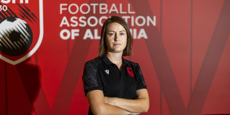 Ekipi kombëtar i vajzave, ndryshime në pankinë