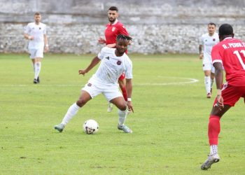 Superiore/ Barazim i thatë i Partizanit, Flamurtari e Bylis dhurojnë show