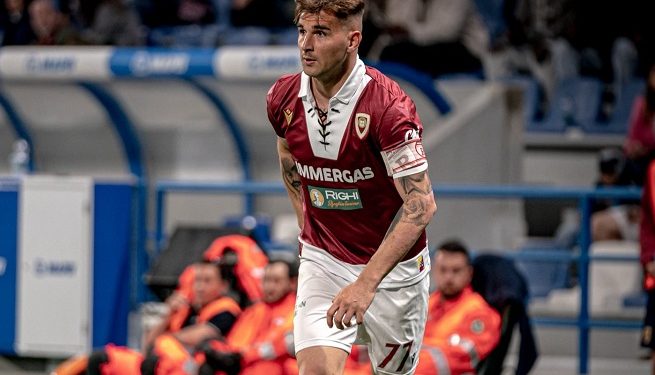 Kërkoi të banonte në bregdet, dështon marrëveshja e klubit italian me mesfushorin shqiptar