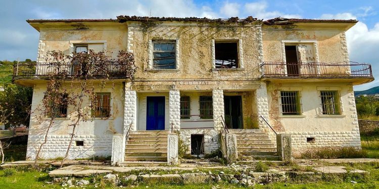 Vendimi/ Konispoli shpallet Ansambël Arkitektonik Urban