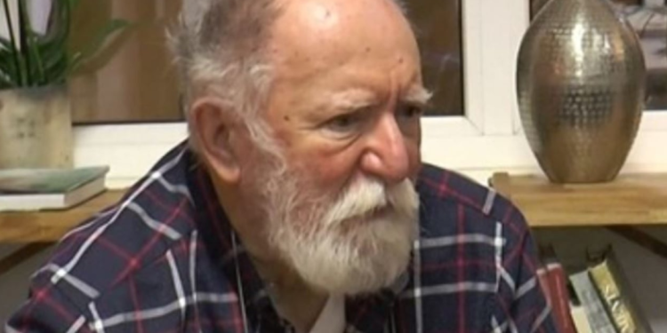 Arti shqiptar në zi/ Ndahet nga jeta violinisti i shquar Robert Papavrami