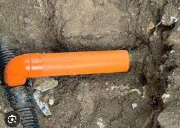 Linjën e ujit të fshatit Frashtan e devijoi për vaditjen e parcelës, nën hetim një person në Dropull