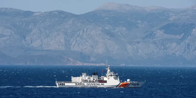 Parqet detare përplasin sërish Greqinë me Turqinë. Athina: Të papranueshme, ilegale!