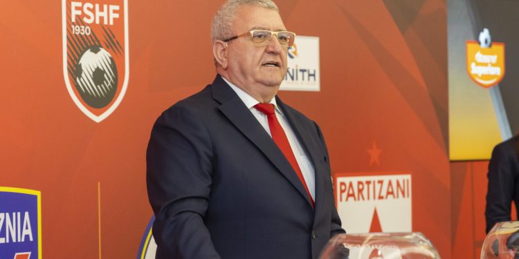 Nisja e “Abissnet Superiore”, mesazhi i presidentit Duka: Suksese të gjitha skuadrave, le të nisë spektakli i futbollit shqiptar!