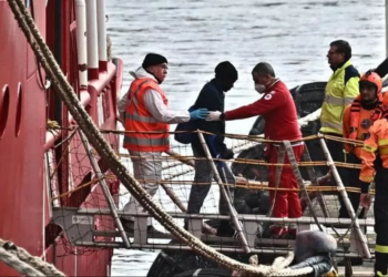 Mbytet anija me 154 emigrantë. Humbin jetën 68 persona, 74 të zhdukur