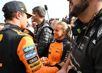 FOTO/ Tradhtoi Joao Felix për pilotin e Formula 1. Norris dhe Margarida, romanca rindizet me triumf në Hungari