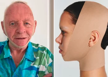 Anthony Hopkins bëhet sërish “Hannibal Lecter”, satirizon produktin e ri të Kim Kardashian