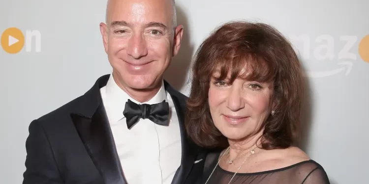 Jackie Bezos, nëna e Jeff Bezos, ndahet nga jeta në moshën 78 vjeçare