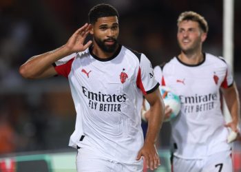 VIDEO/ Dy gola të anuluar dhe plot vuajtje, Milan merr tri pikët e para në Serie A