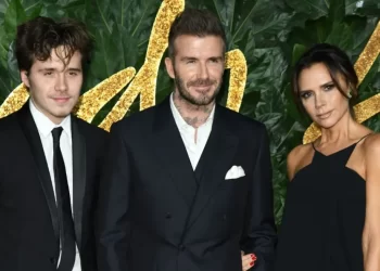 David dhe Victoria Beckham kanë frikë se Brooklyn ‘e ka braktisur familjen’! Si e morën vesh për rinovimin e betimeve të tij