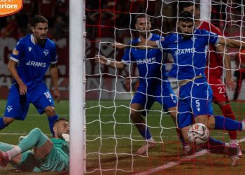 VIDEO/ Partizanit i mjafton një autogol, merr tri pikët e para ndaj ekipit debutues të Superiores. Gjyqtarja bëhet protagoniste