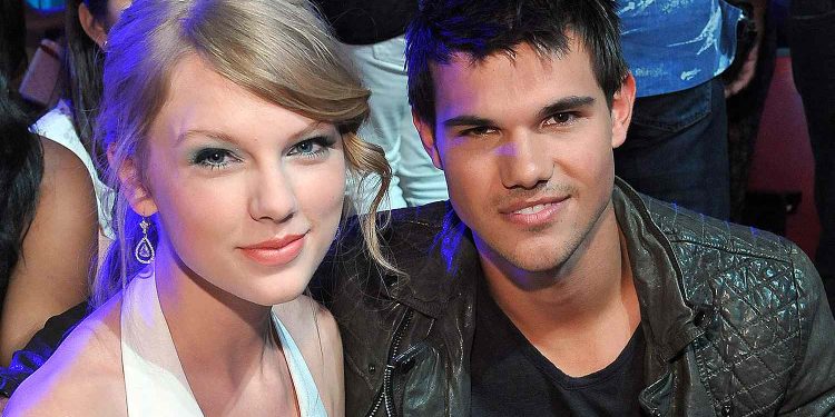 Ish-i dashuri i Taylor Swift, reagon ndaj fejesës së saj me Travis Kelce