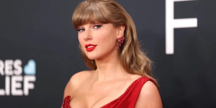 Zbulohet çmimi marramendës i unazës së fejesës së Taylor Swift