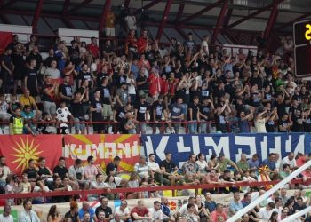 Skandaloze në Kumanovë/ Kore raciste dhe antishqiptare në ndeshjen e basketbollit Maqedoni e Veriut-Rumani (VIDEO)