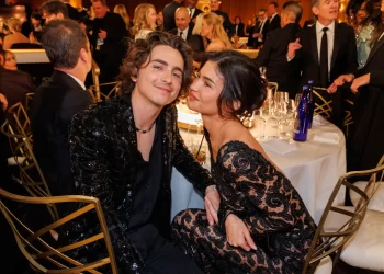 Fansat të shqetësuar: Kylie dhe Timothée s’janë parë prej javësh, a po kalon lidhja krizë?