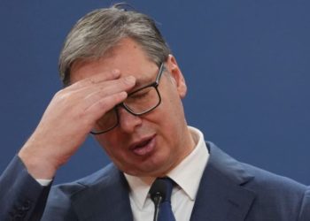 Vuçiç pas dënimit të Dodikut: Serbia s’ka qenë në situatë kaq të vështirë që nga viti 2008