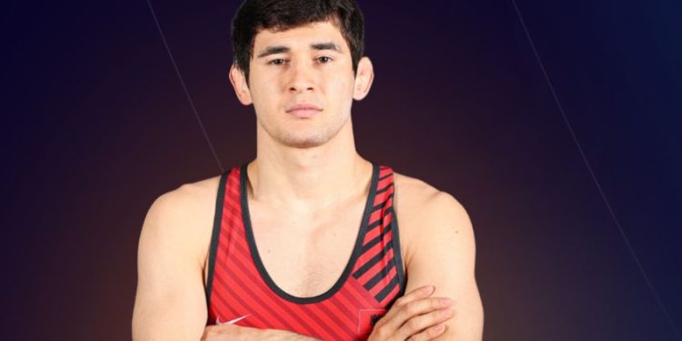 Valiev fantastik në Botërorin e Mundjes, shkon në 8 më të mirët