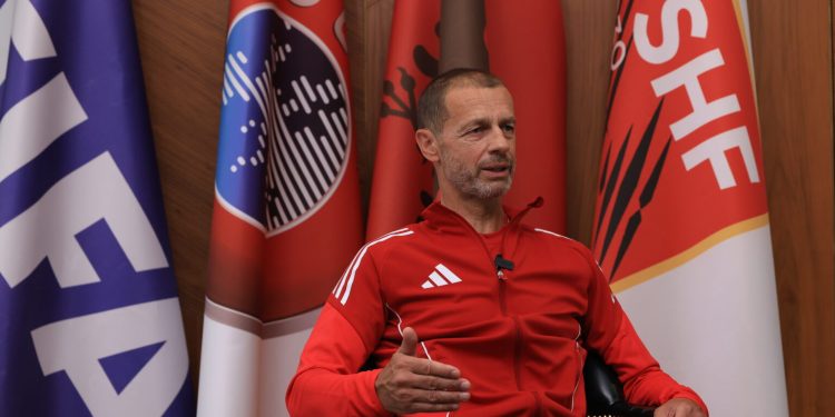 Presidenti Čeferin, intervistë ekskluzive për FSHF TV: Federata shqiptare në UEFA, super efiçente. Futbolli, mbi politikën e përditshme