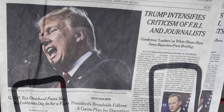 Trump padit New York Times-in për shpifje, kërkon 15 miliardë dollarë