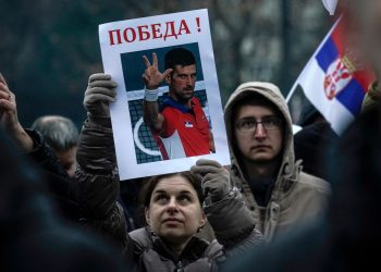 Mbështeti protestat kundër Vuçiç, Djokovic detyrohet të largohet nga Serbia