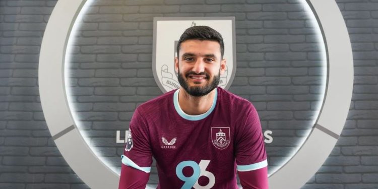 Gati për debutim ndaj Liverpool? Trajneri i Burnley ndan mendjen për Brojën