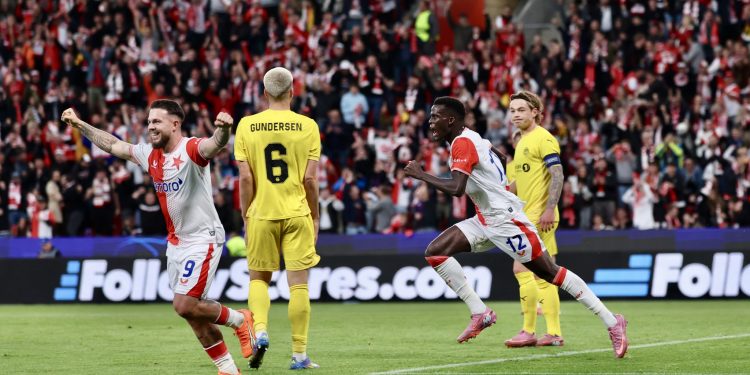 VIDEO/ Slavias së Pragës “i rrëshqet” fitorja nga duart në Champions, zhgënjen Olimpiacos