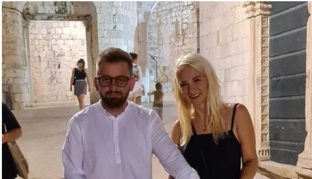 Ajlin Petrela flet për fundin e martesës me Erion Isain: S’doja që vajzat të rriteshin me trauma