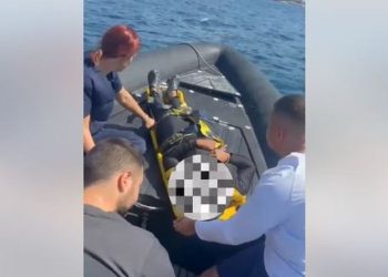 Përplasen dy mjete detare në Kakome, plagosen 3 turistë të huaj (VIDEO)