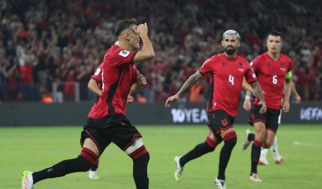 Shqipëria fiton ndaj Letonisë, parakalojmë Serbinë që asfaltohet nga Anglia