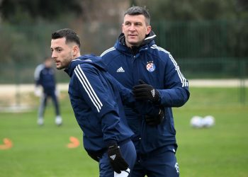 Shqetëson dëmtimi i Arbër Hoxhës, trajneri i Dinamo Zagreb: Shpresoj që…