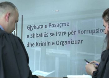 Mbi 22 mijë dosje kapicë edhe në Prokurori