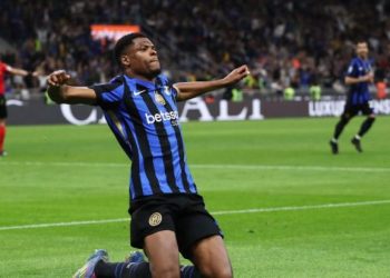 “Fitore e rëndësishme”, Dumfries: Inter po përmirësohet, ndaj Ajax luajtëm si duhet