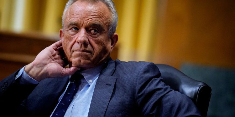 Përdorimi i paracetamolit gjatë shtatzënisë shkakton autizëm? Kennedy Jr. në qendër të vëmendjes, zbulon raportin e ri