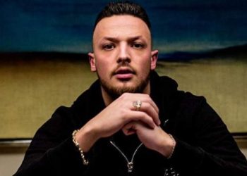 Çfarë ndodhi? Azet i thotë lamtumirë muzikës për një periudhë kohe