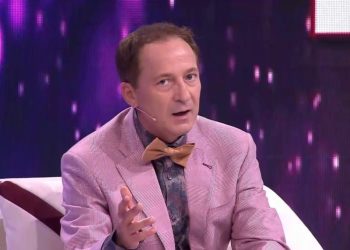 “Torollaqja e televizioneve”/ Reagimi i fortë i Arjan Konomit për Albana Osmanin