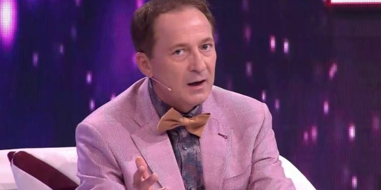 “Torollaqja e televizioneve”/ Reagimi i fortë i Arjan Konomit për Albana Osmanin