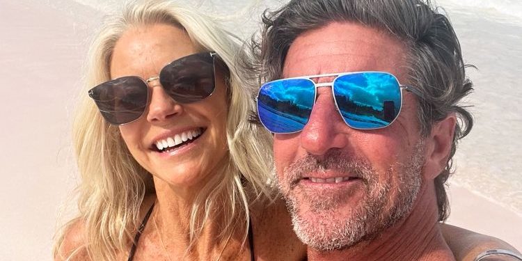 Vdekja e Brett James/ Çfarë postonte këngëtari i njohur në rrjete sociale?