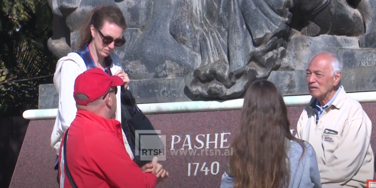 Histori dhe traditë në Tepelenë – Në tre muajt e verës qyteti tërhoqi mbi 5 mijë vizitorë