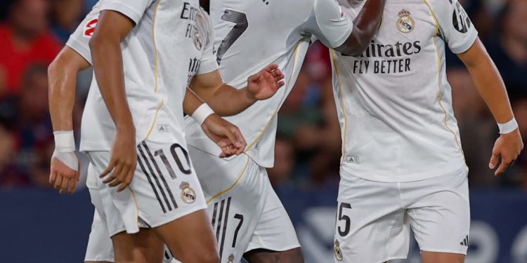 VIDEO/ Reali fiton ndaj Levante, Los Blancos marrin 3 pikë