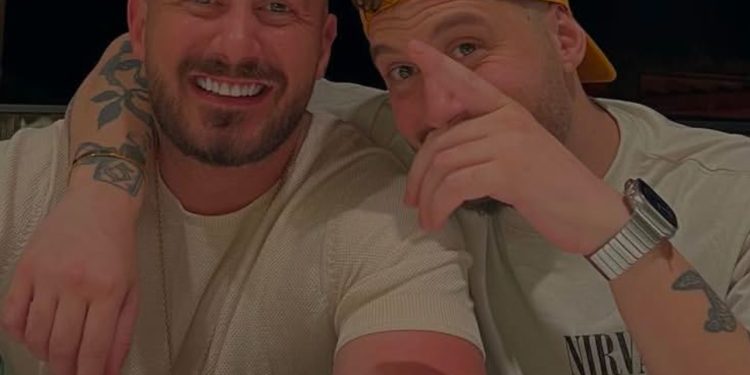 Donald dhe Romeo Veshaj festojnë ditëlindjen, urimet që i bënë njëri-tjetrit