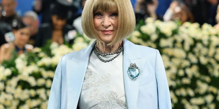 Kush do të marrë drejtimin editorial të Vogue SHBA? Anna Wintour mbetet në rolin global